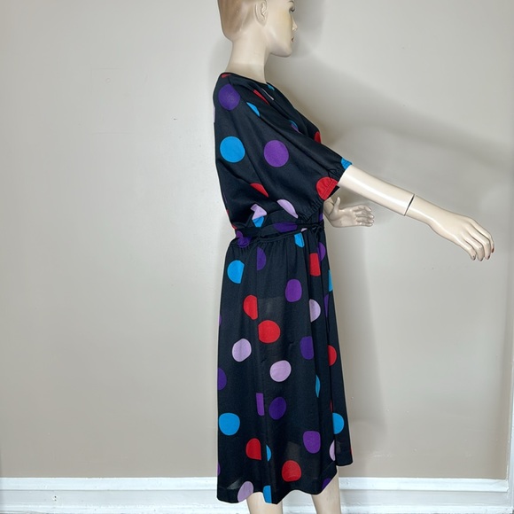 Vintage Polka Dot Dress - Picture 7 of 15